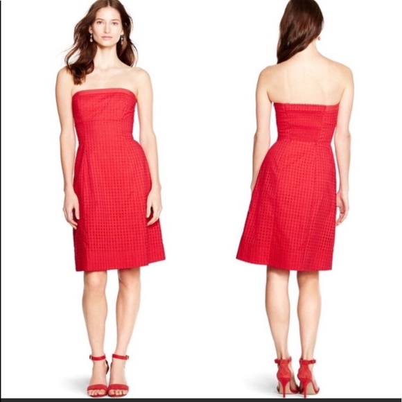 White House Black Market Strapless Coral Eyelet Dress.  Size 6.  Like New. - Picture 3 of 10